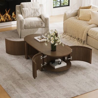 Table basse ovale cannelée de 47 pouces avec double rangement, pour la vie moderne et les espaces organisés.