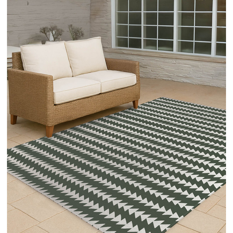 Tribal Arrows Non-Slip Outdoor Rug, Rectangle 4' x 6'