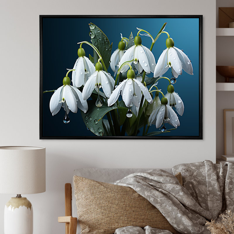 «Winter Snowdrop Flower», photographie sur toile III, Cadre flottant noir, H 16 po x l 32 po x P 1 po