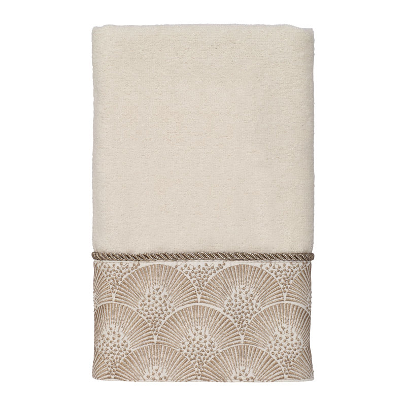Gerri 100% Cotton Midweight Fingertip Towel, Ivory