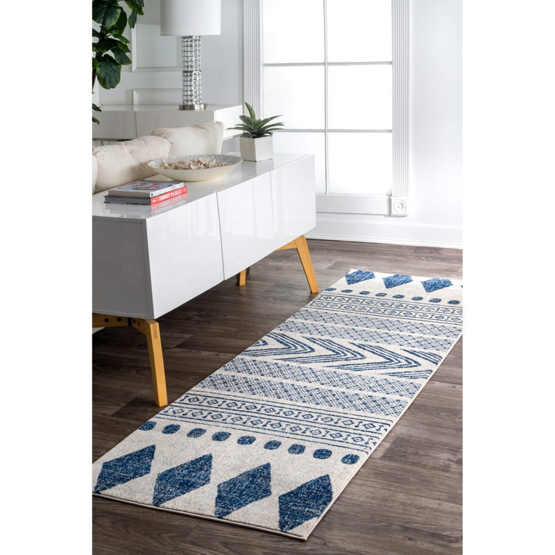 Anthiathia Southwestern Indoor Rug, Square 6'