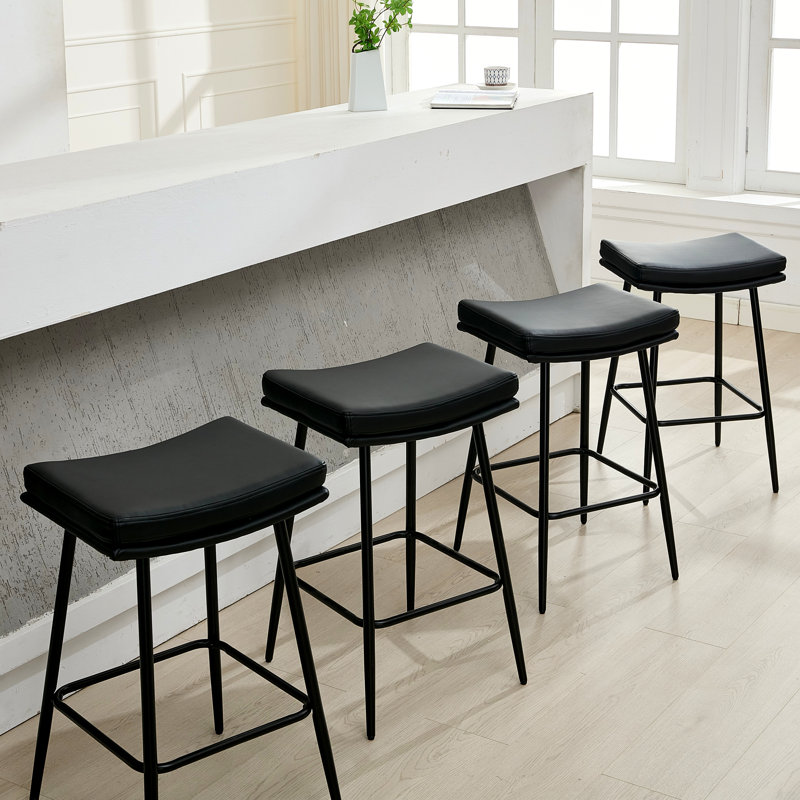 Tabouret de bar 26 po en similicuir rembourré sans dossier avec structure en métal, Noir, 4