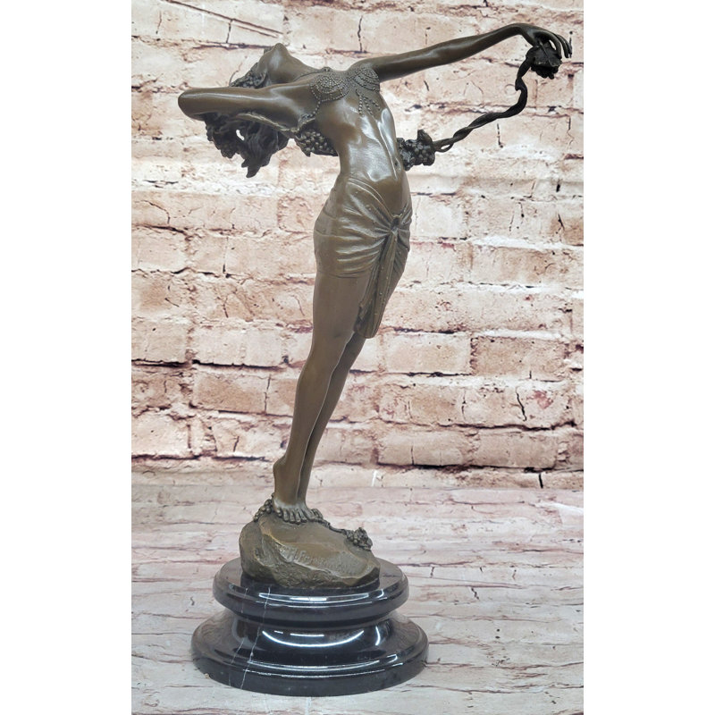 Figurines et sculptures