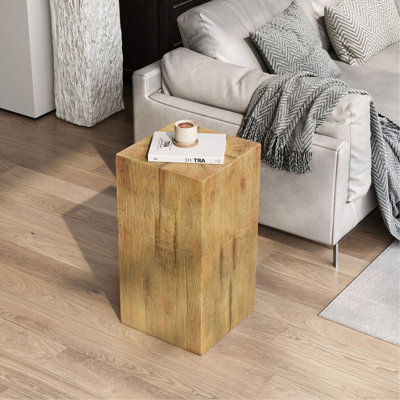 Table de bout MGO à colonne carrée aspect bois, H27,75 po, finition vieillie d'aspect bois, se mélange à différentes hauteurs, pour une utilisation à l'intérieur ou à l'extérieur