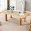 Tapis roulant compact pliable avec inclinaison réglable, parfait pour les entraînements à la maison et le rangement peu encombrant.