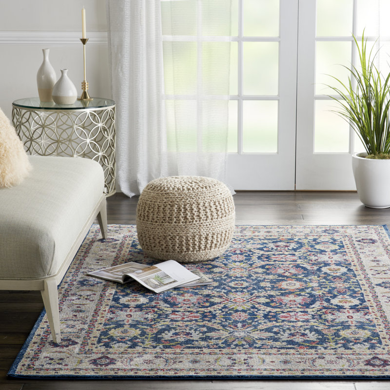 Tapis bleu marine traditionnel Raymond, Rectangle 4 pi x 6 pi