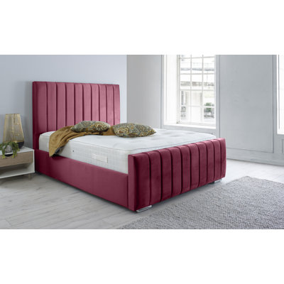 Akhari Upholstered Velvet Bed