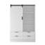 Garde-robe de chambre spacieuse avec tringle, tiroirs et tablettes ouvertes pour un grand rangement