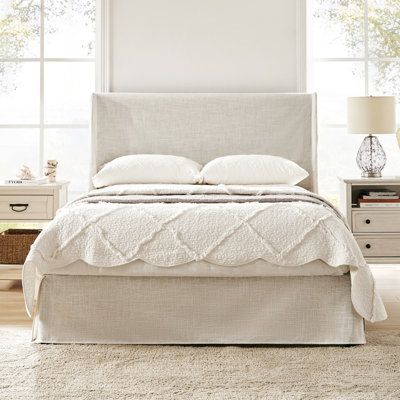 Lit plateforme tapissier Carlyon avec housse lavable et rangement sous le lit