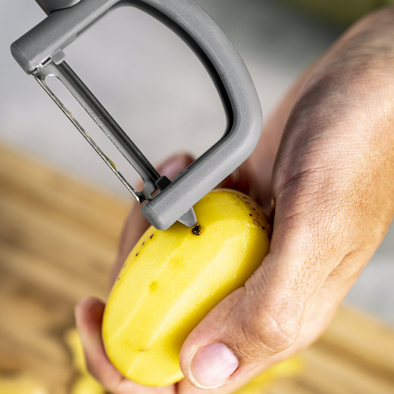 Z-Cut 2-in-1 Peeler