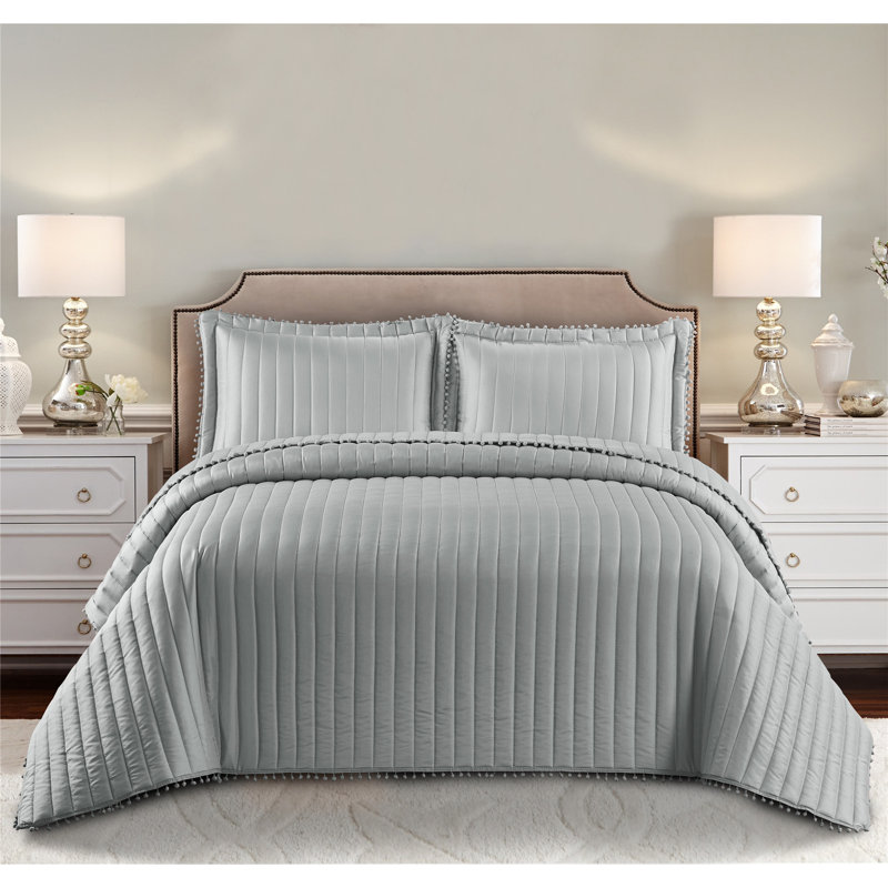 Willmot Microfibre Bedspread Set, Silver, 185 x 240 cm Bedspread - 1 Pillowcase