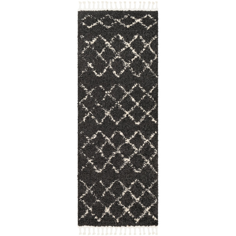 Carillo Shag Geometric Area Rug, Runner 2'7" x 7'3"