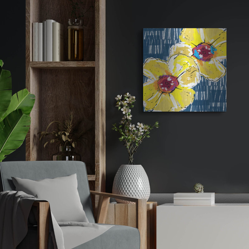 «Yellow Poppies On Blue» par Linda Woods, H 24 po x l 24 po