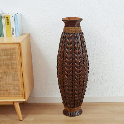 Vase 39 "en genévrier - bambou (1/4)