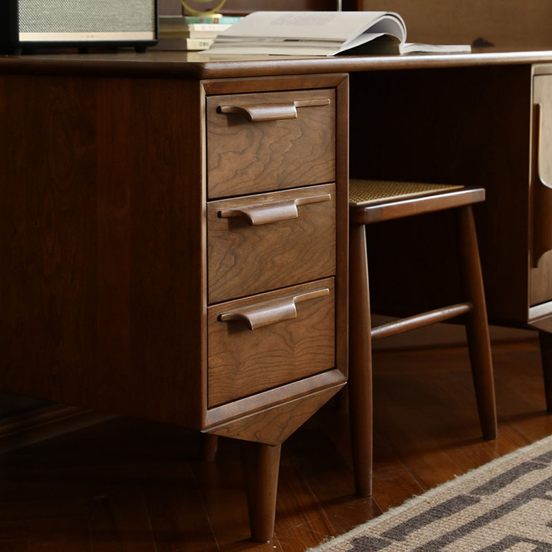 Bureau à la française de style rétro