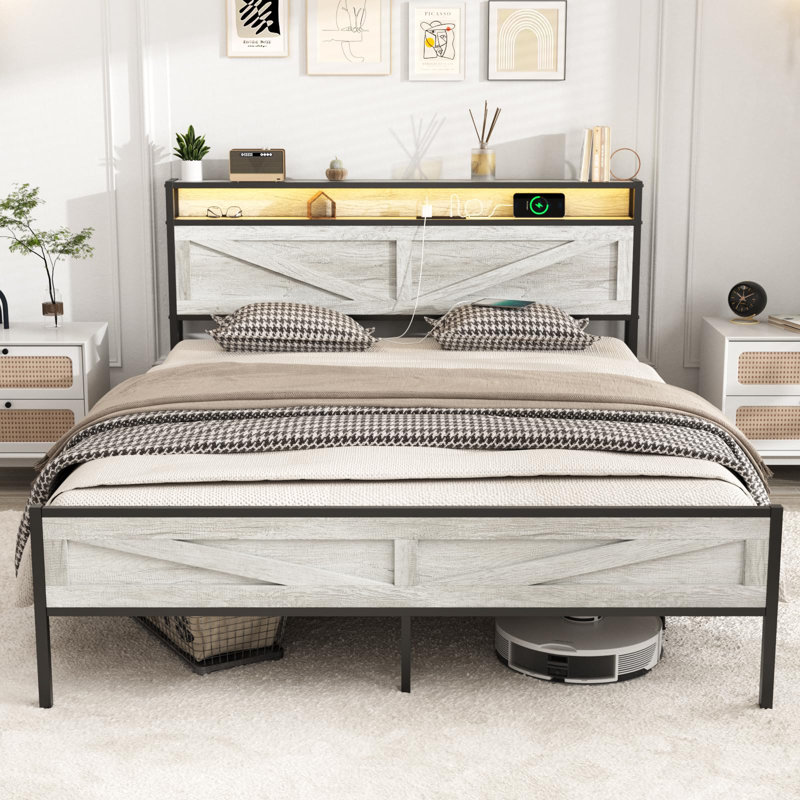 Farino Metal Bed, Queen, Brown