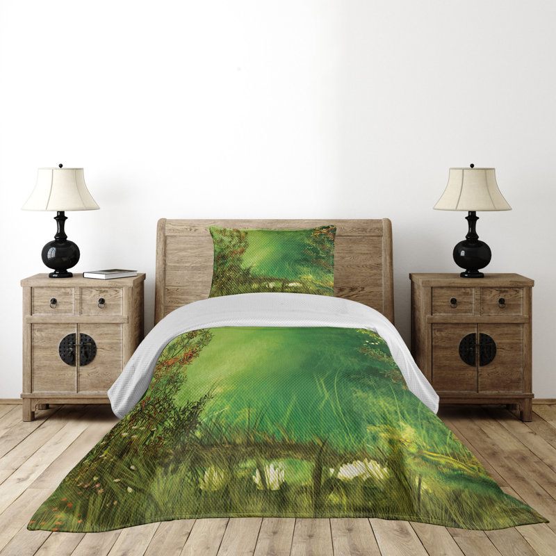 Green Nature Print Twin Quilted Bedspread Set