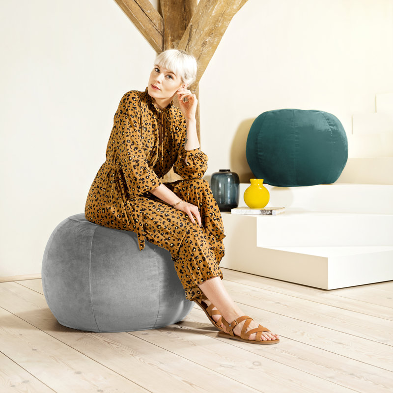 Pouf / repose-pieds Naite, Velours argenté