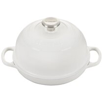 Valor 3.25 Qt. Arctic White Enameled Cast Iron Brazier / Casserole