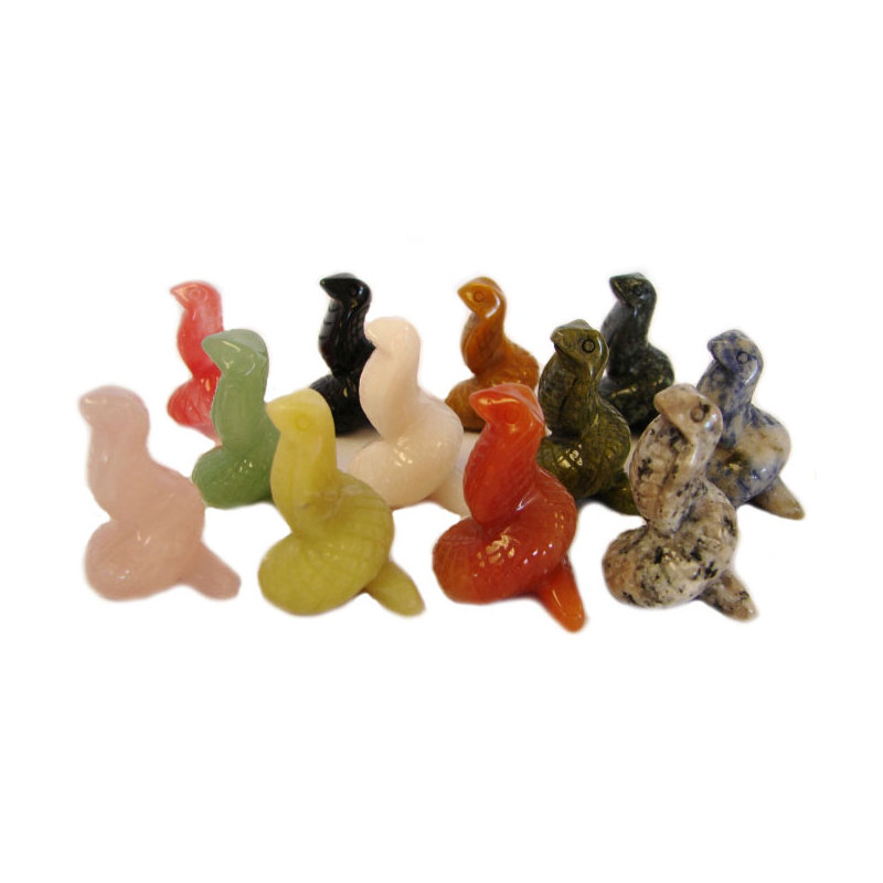 Ensemble de 12 figurines en forme de serpent