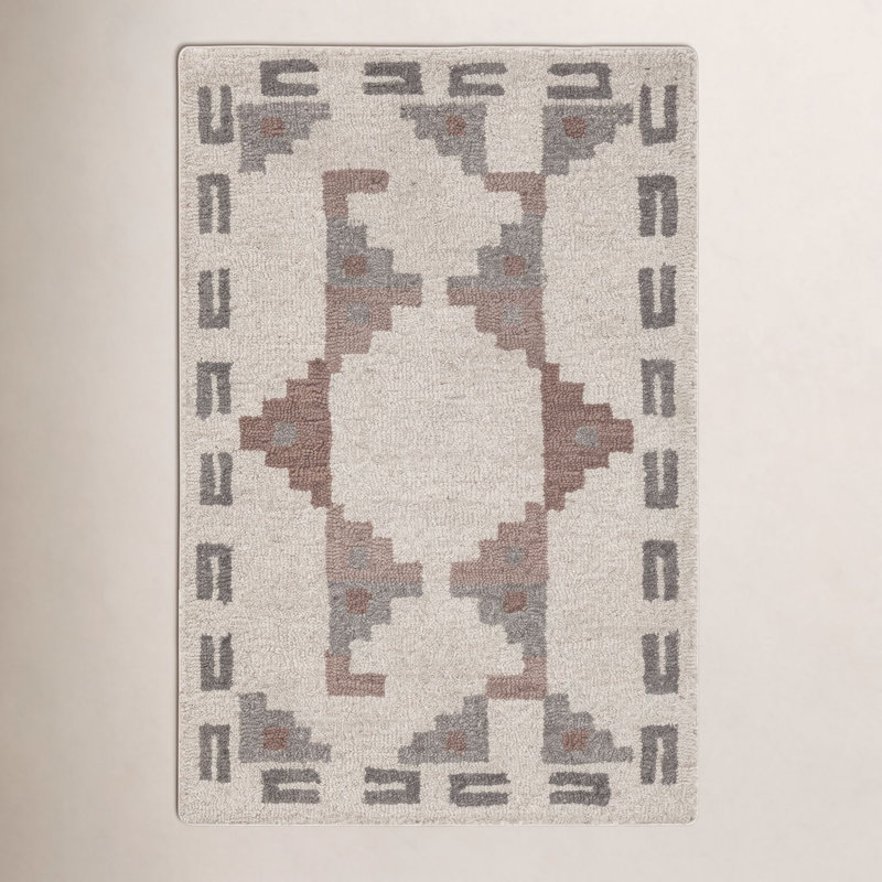 Elsey Hand Tufted Wool Southwestern Indoor Rug, Rectangle 2' x 3'