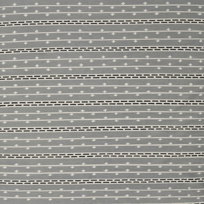 Tapis gris/zone noire contemporaine
