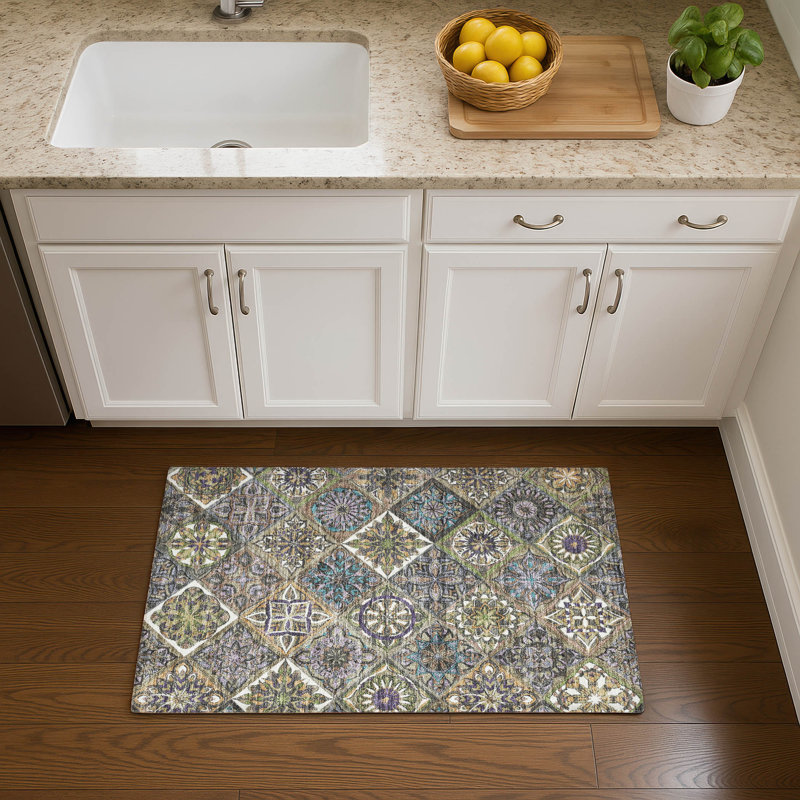 Premium Machine Washable Mayfield AMF2256 Panels Rug, 1'8" x 2'6", Taupe