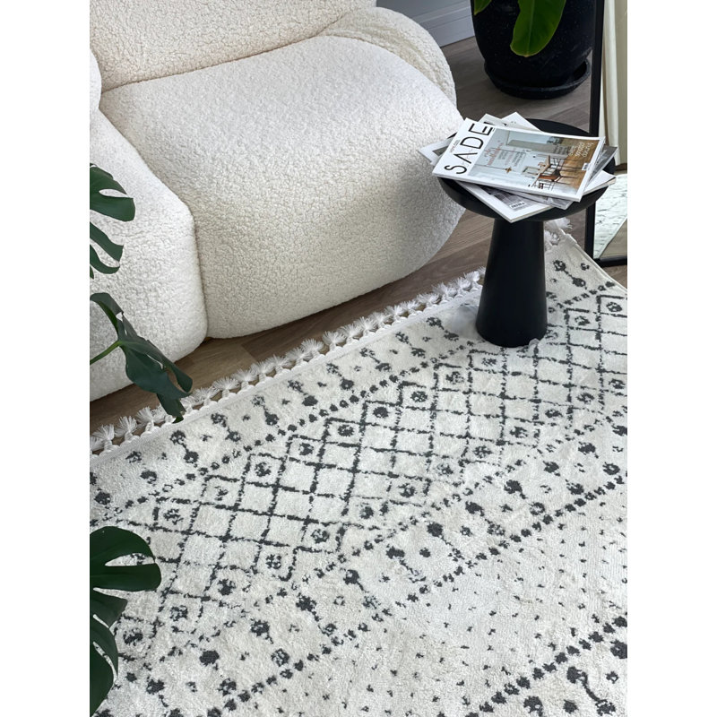 Vinko Cotton Geometric Indoor / Outdoor Rug, Square 3'7"