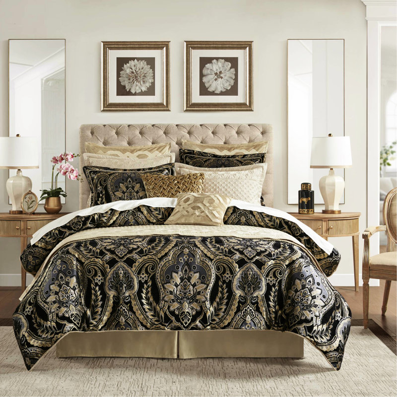 4 Pcs King Comforter - , 2022 Upgraded Manufacturing, Hidden Zipper, Chenille Surface, Solid Reverse, Antique Satin Craft, Front, Back,