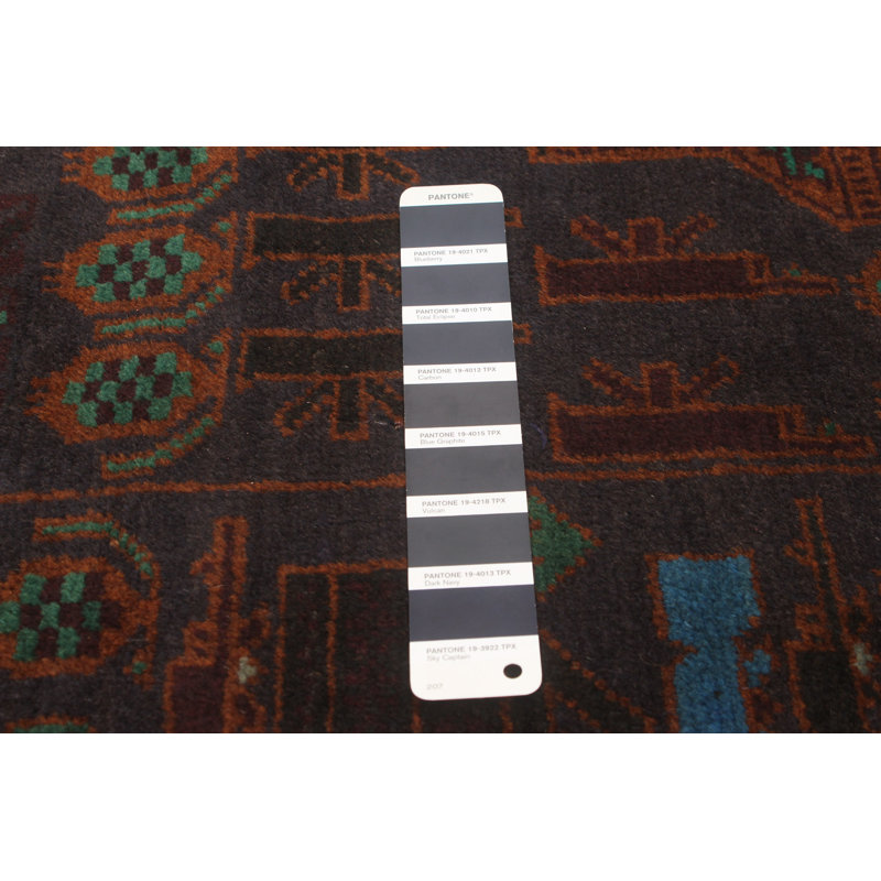 Tapis bleu marine foncé Rare War 3 pi 9 po x 7 pi 3 po