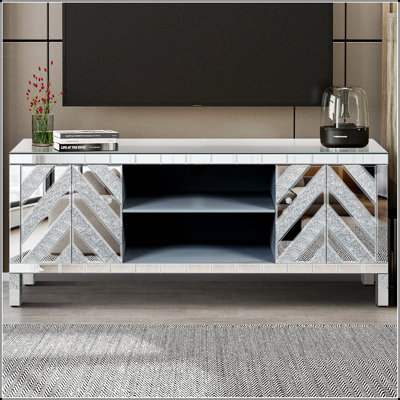Meuble télé 47 pouces avec portes en verre à losanges, double porte et rangement ouvert pour les espaces de vie modernes