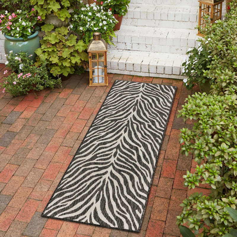 Tapis intérieur / extérieur blanc Phocas, Tapis de couloir 2 pi x 7 pi 10 po
