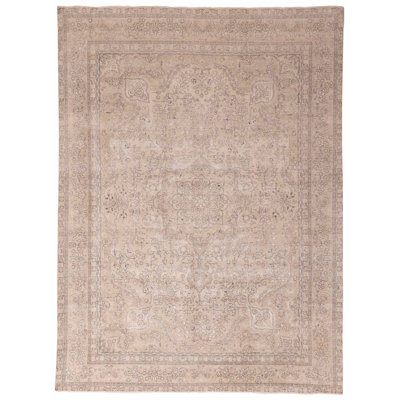 Munn Khaki Rug 9'10" x 12'10"