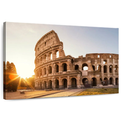Kavia Majestic Roman Colosseum