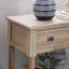 Table d'appoint Barras avec 1 tiroir et structure en bois-1193738081