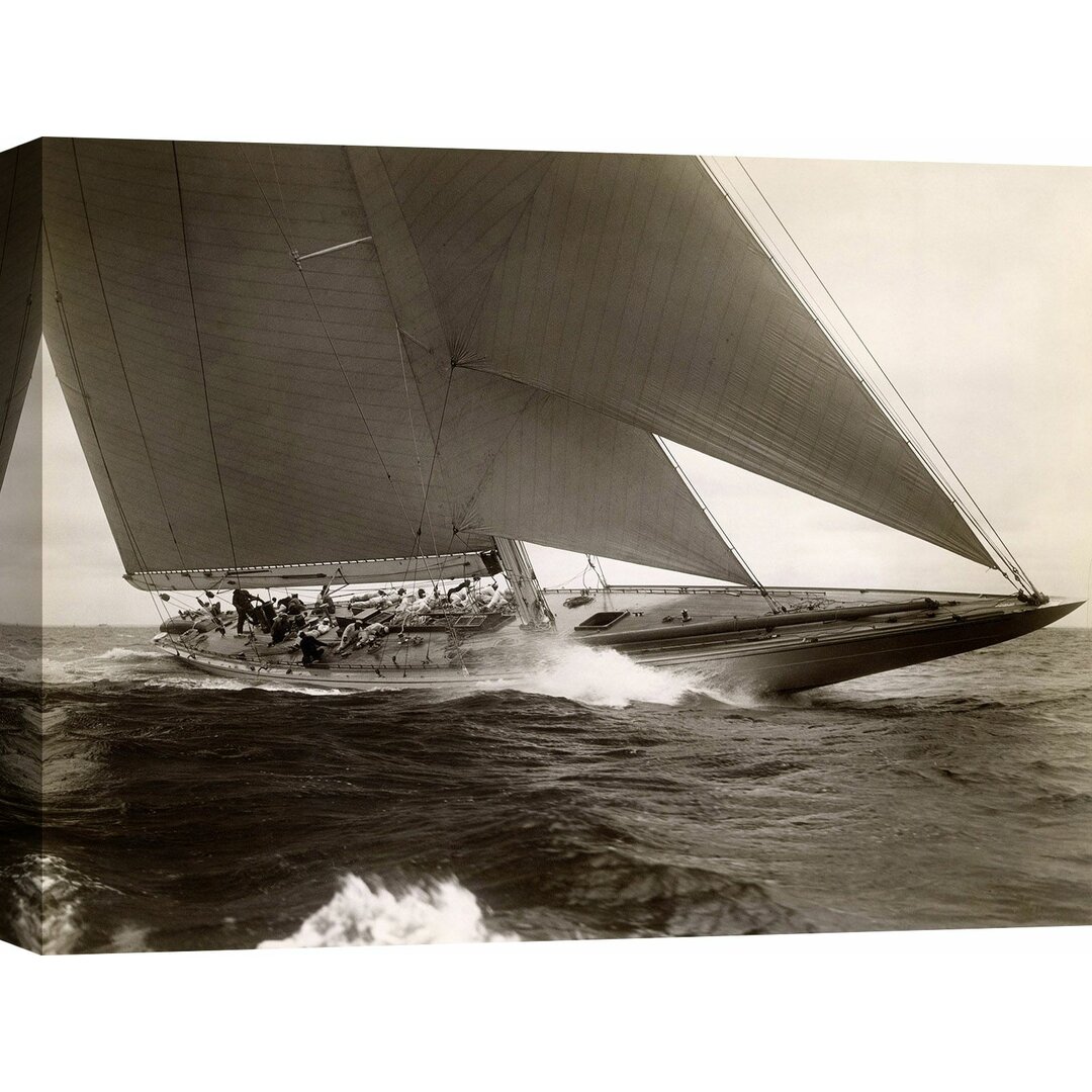 Leinwandbild - Kunstdrucke „J Class Sailboat, 1934” von Edwin Levick