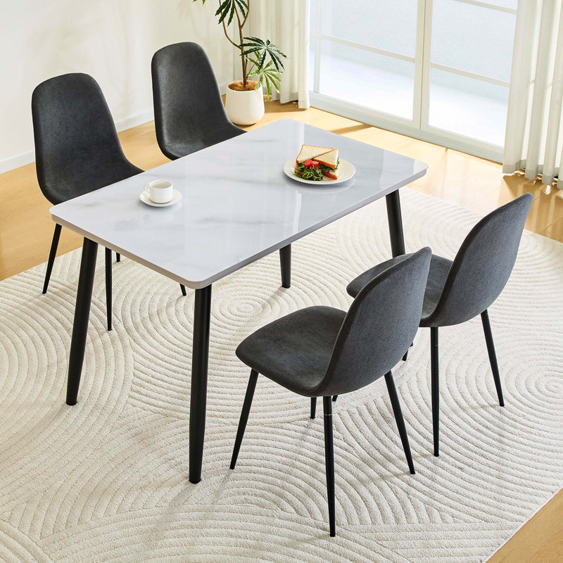 Ensemble de salle à manger rectangulaire pour 4 à 6 personnes Modern