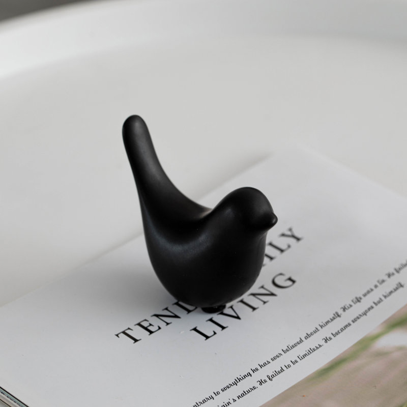 Cosenza Animals Figurines & Sculptures, Small, Black