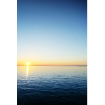 Evening sunset on sea 173015643