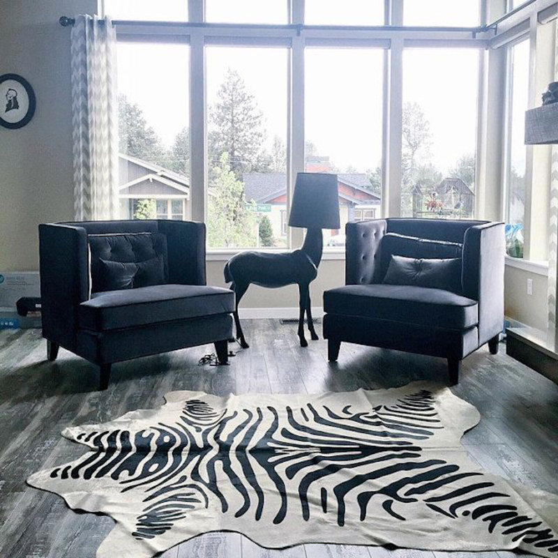 Tapis en cuir de vache à imprimé zébré