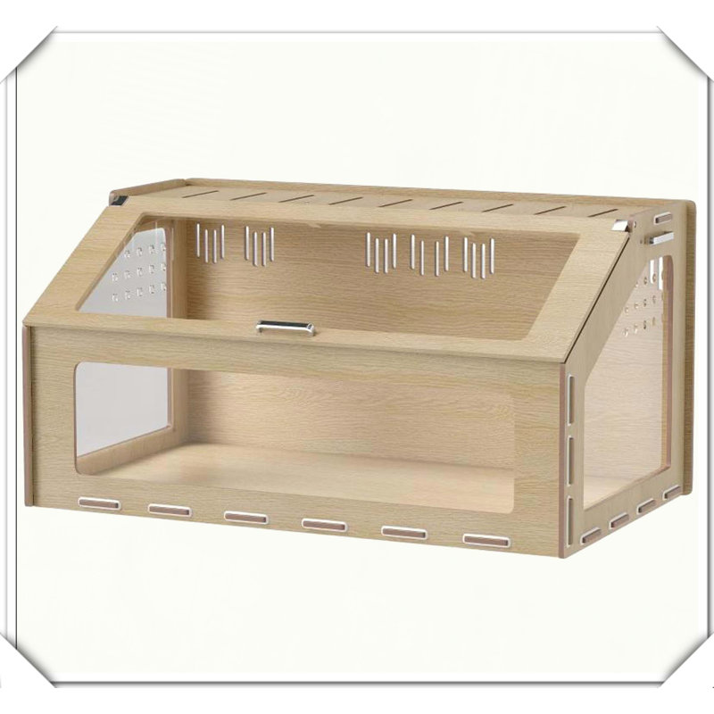 Cage à hamster avec fenêtre ouverte en chêne