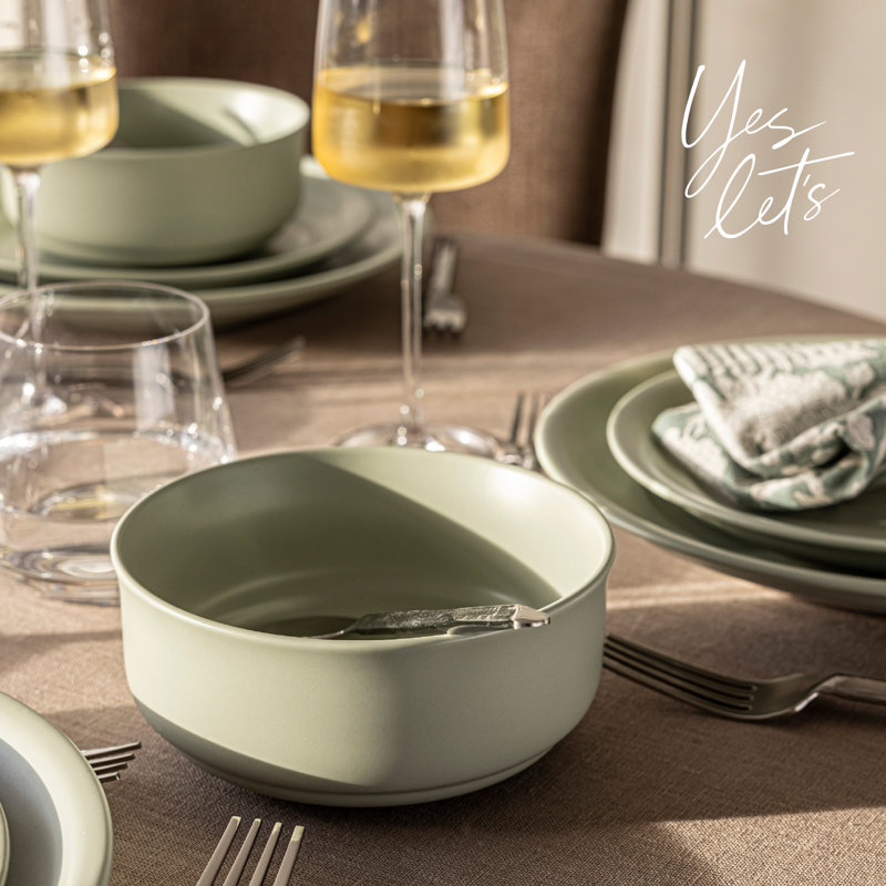 over&back Rimmed 26oz Hand-Finished Stoneware Cereal Bowls, Green