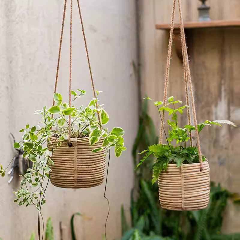 Aeson Pot Planter, 5.9" H x 6.89" W x 6.89" D
