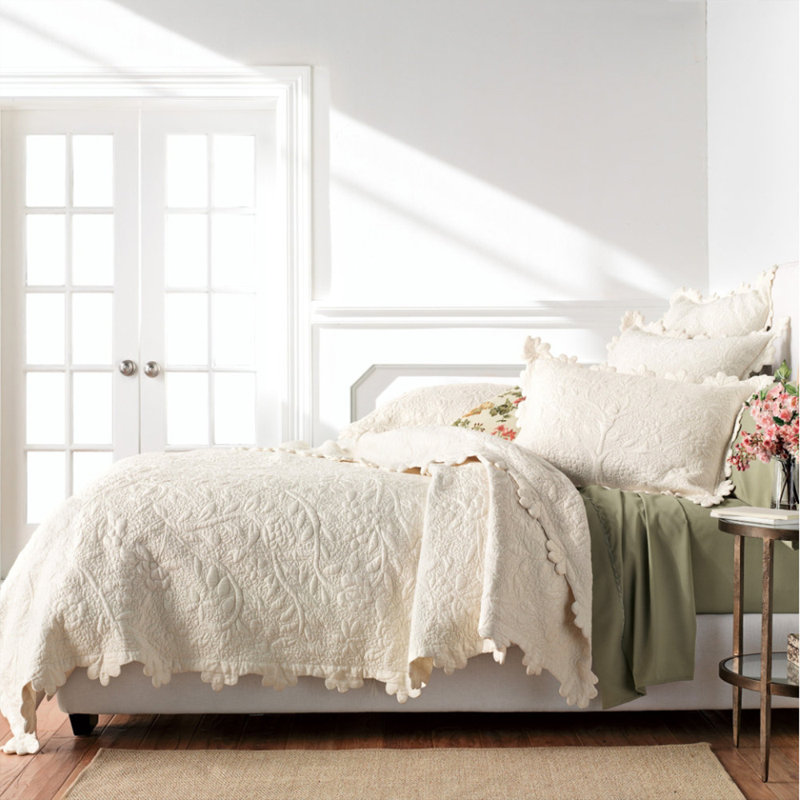 Sane Country Cotton Blend Quilt, Queen Quilt