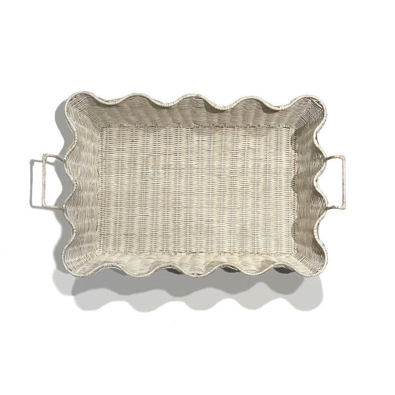 Petit plateau festonné, H 5 po x l 23,75 po x P 17 po, Blanc délavé
