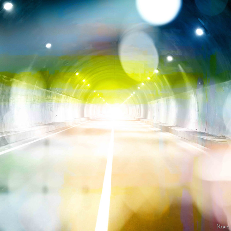 « tunnel lights » par parvez taj,, reproduction d’art sur toile tendue, H 18 po x l 18 po