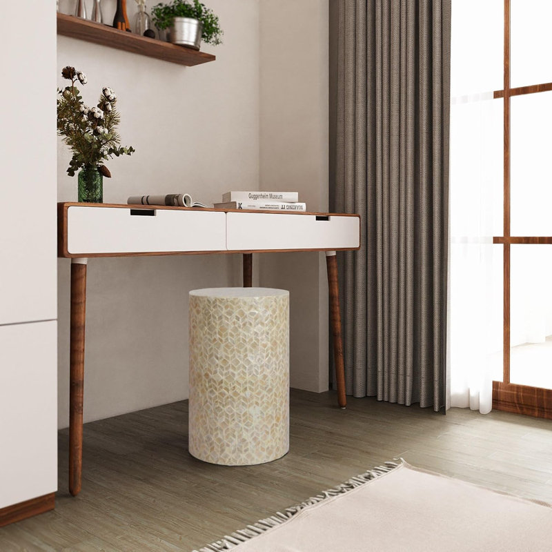 Shell Cylinder Drum End Table Nacre Side Table Stool Round Drum Accent Coffee Bedside Nightstand And Vanity Stool (White Cream)