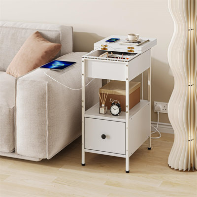 Deleshia End Table