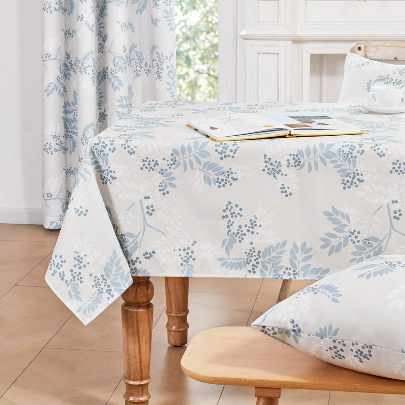 Bouguet Patterned Tablecloth, 1 PCS, Light Greyish Blue, 54" x 72"