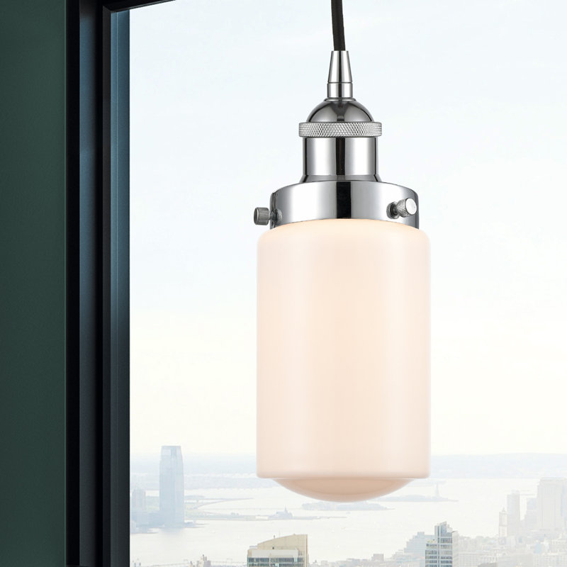 Luminaire suspendu cylindrique à 1 lumière Saroyan, Blanc mat, Chrome poli